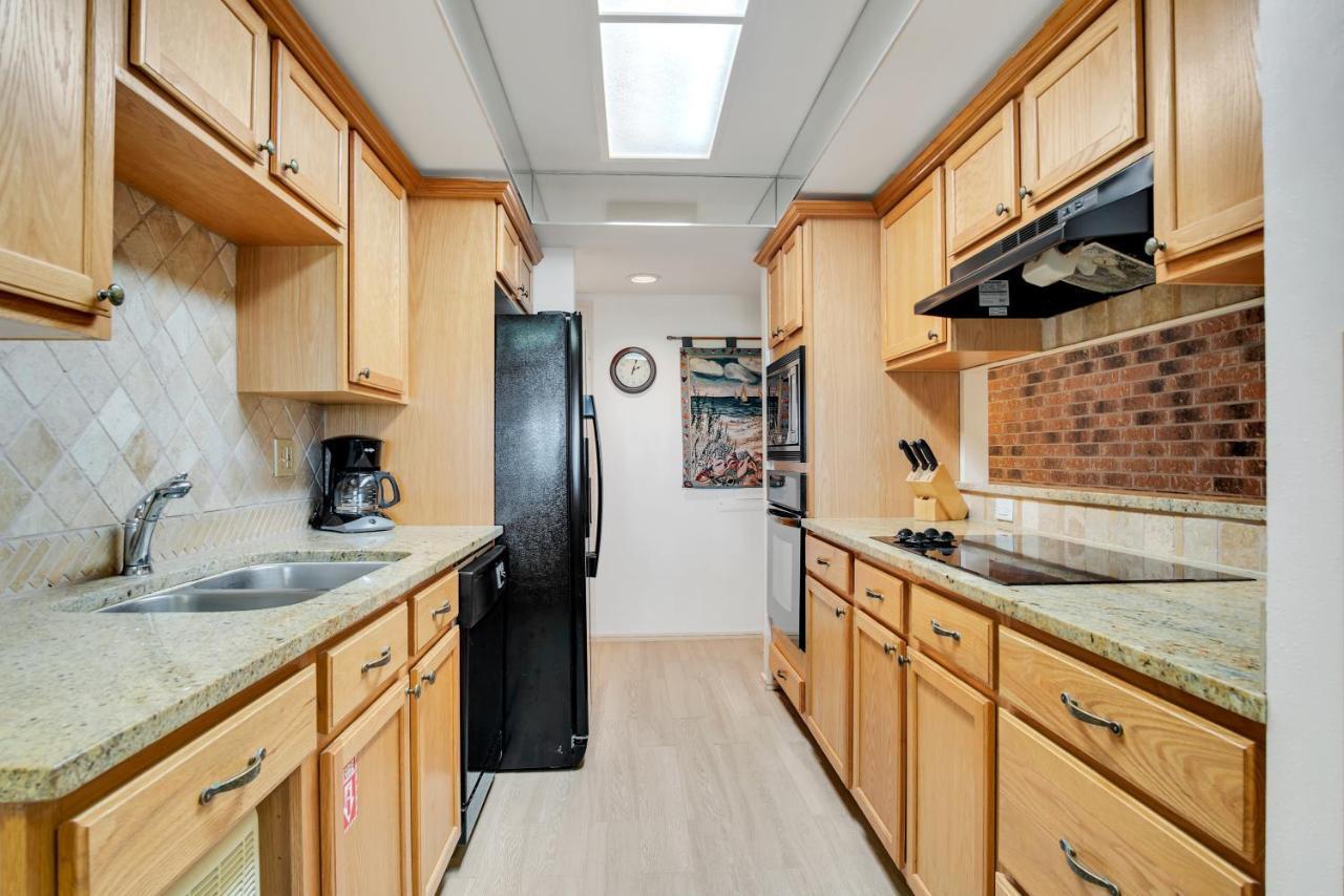 ميناء أرانساس Ocean Bound Ocean Sounds In This 2 Bedroom 2 Bath Den المظهر الخارجي الصورة